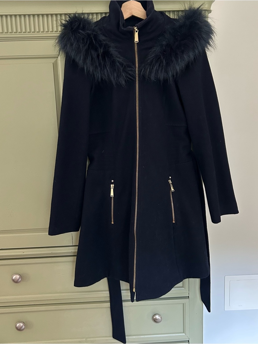 Laundry By Shelli Segal Navy Coat with Gold Hardware - Picture 5 of 7